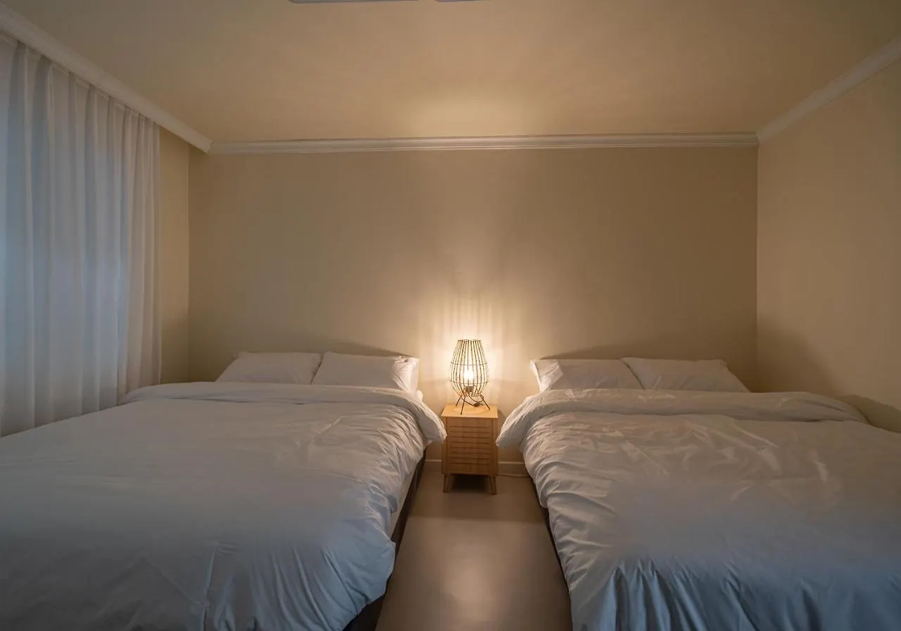 Osondoson Stay-5Min To Hapjeong Station, Family Favorites, 3Bed Room, Large Living Room Seoul 0*,